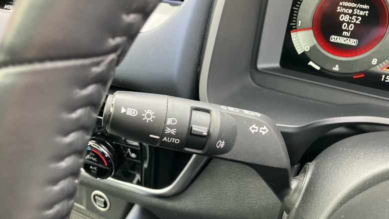 Nissan Qashqai 1.3 DiG-T MH Tekna 5dr Petrol Hatchback